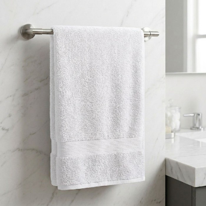 home-textiles/bath-linen-towels/luna-egyptian-cotton-towel-white-70cm-x-140cm-600gsm
